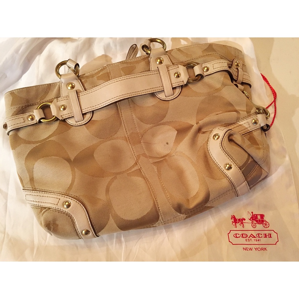 Beautiful Beige Coach Purse - Picture 3 of 7